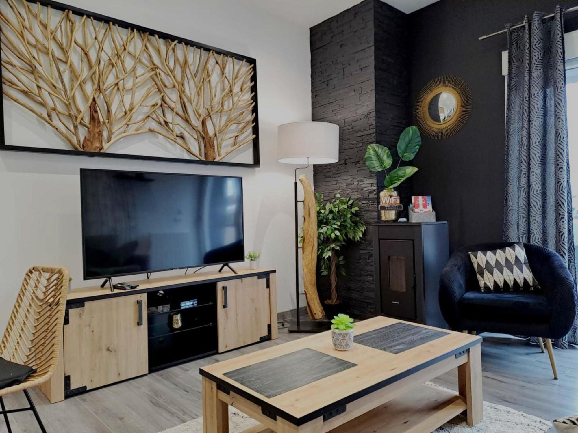 Black&White Home-By So'Serenityhome-Balcon-Parking Cluses Exterior foto