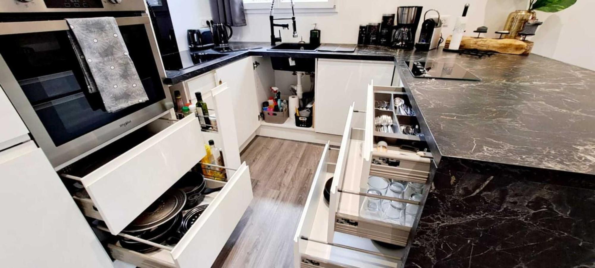 Black&White Home-By So'Serenityhome-Balcon-Parking Cluses Exterior foto
